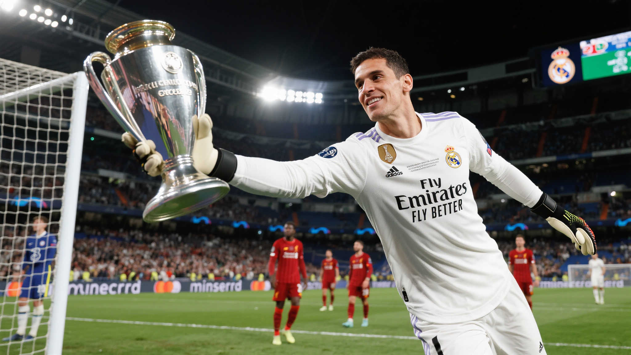 库尔图瓦展望未来：渴望效力皇马至生涯末期